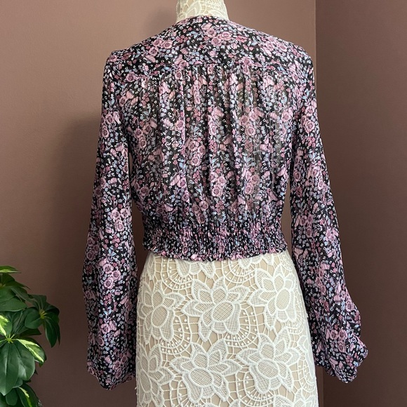 ZARA Front Crop, Crossknot Floral Top - Picture 2 of 7